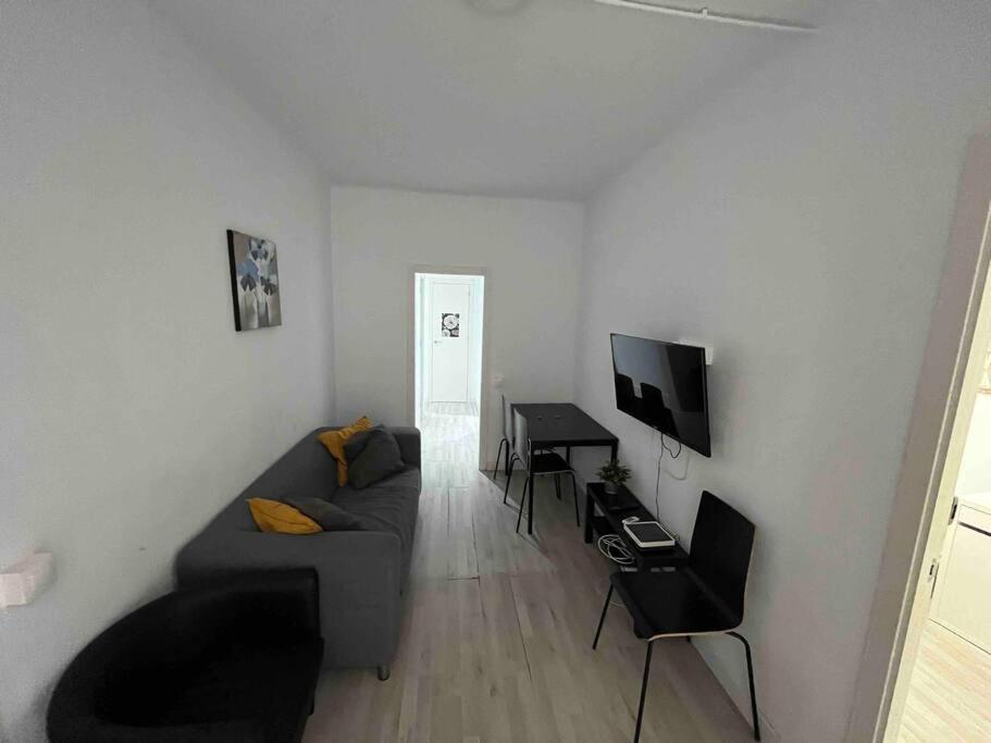 Appartement Confortable In The Heart Of Raval
